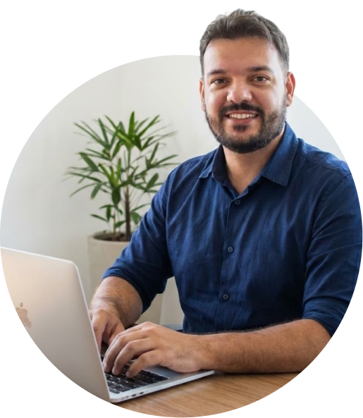 CEO de uma empresa de tecnologia feliz com o time contratado via BIX staff augmentation